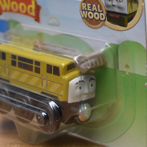 Diesel 10 - 3in Thomas & Friends Wooden Engine Train Real Wood Fisher Price NIP - Picture 2 of 11